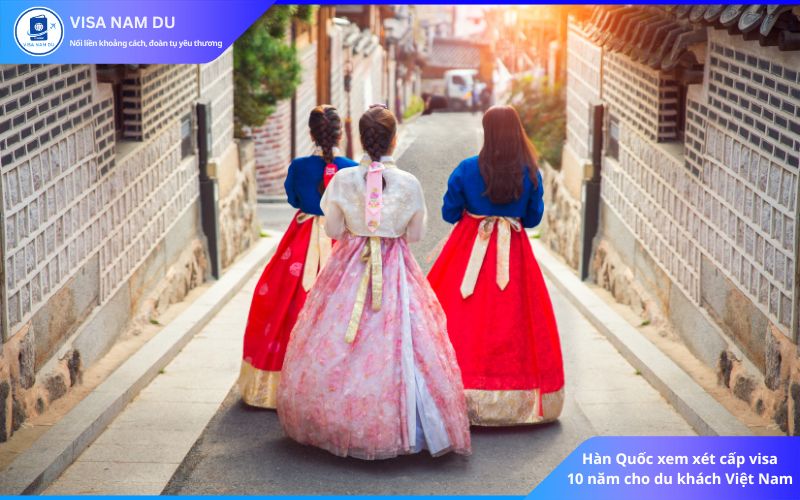 Hàn Quốc xem xét cấp visa 10 năm cho du khách Việt Nam